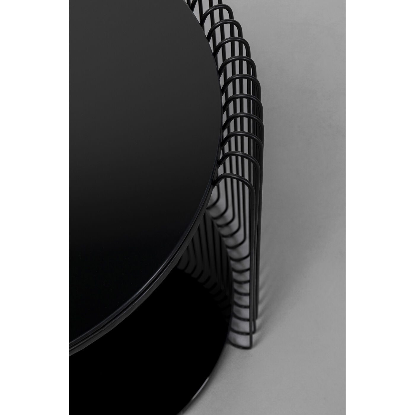 Стол приставной Wire Cut Out Black Ø45 см (2 шт)