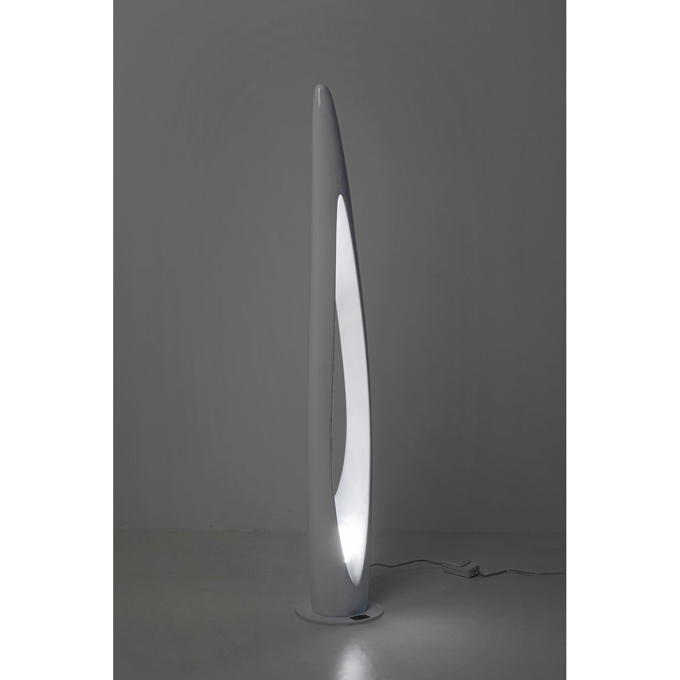 Светильник напольный  KARE x Karim Rashid Flow Flame White 132 см