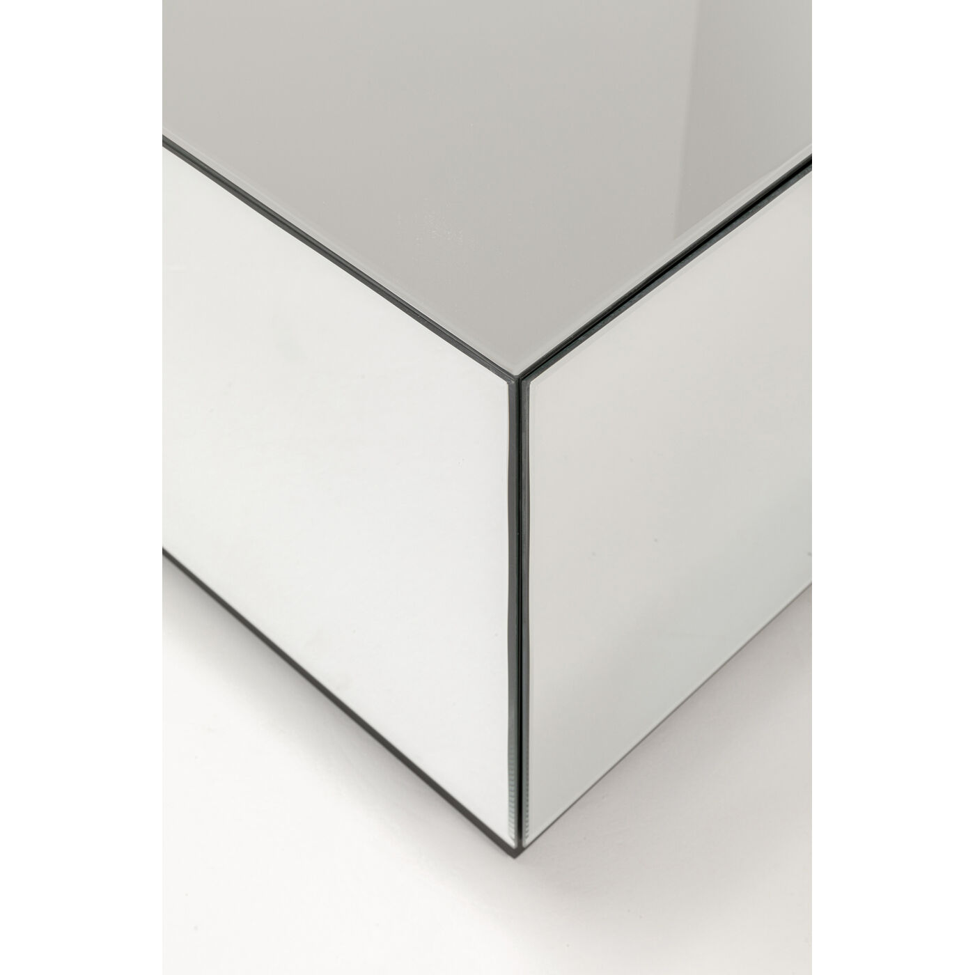 Стол кофейный Luxy Trunk 80x60cm