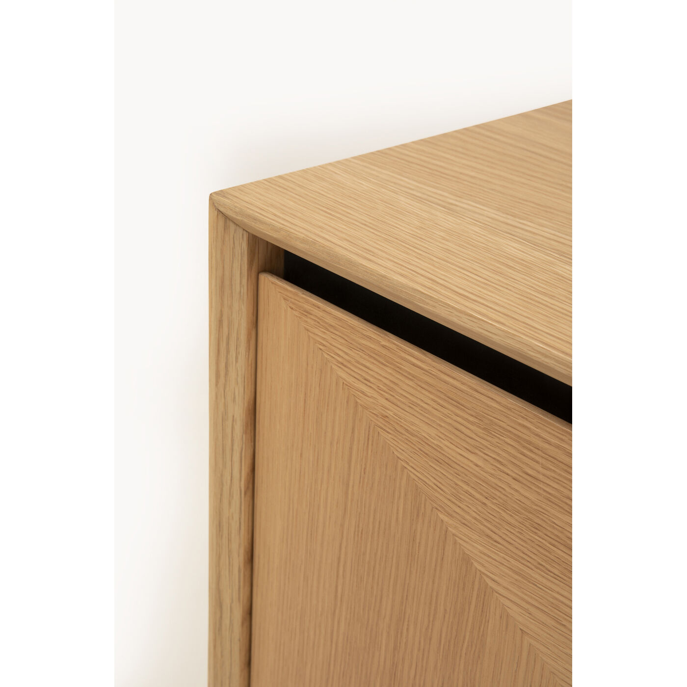 Комод Jona 141x85cm