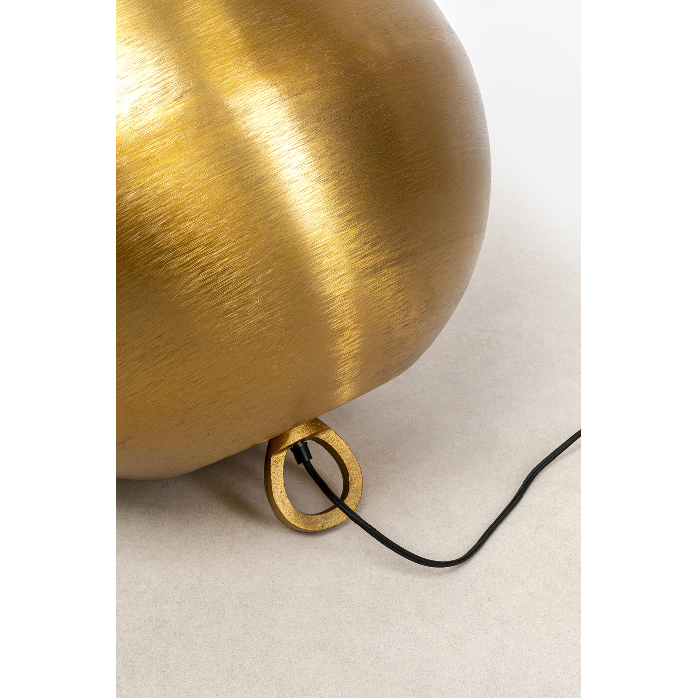 Светильник напольный Apollon Smooth Gold Ø50 см