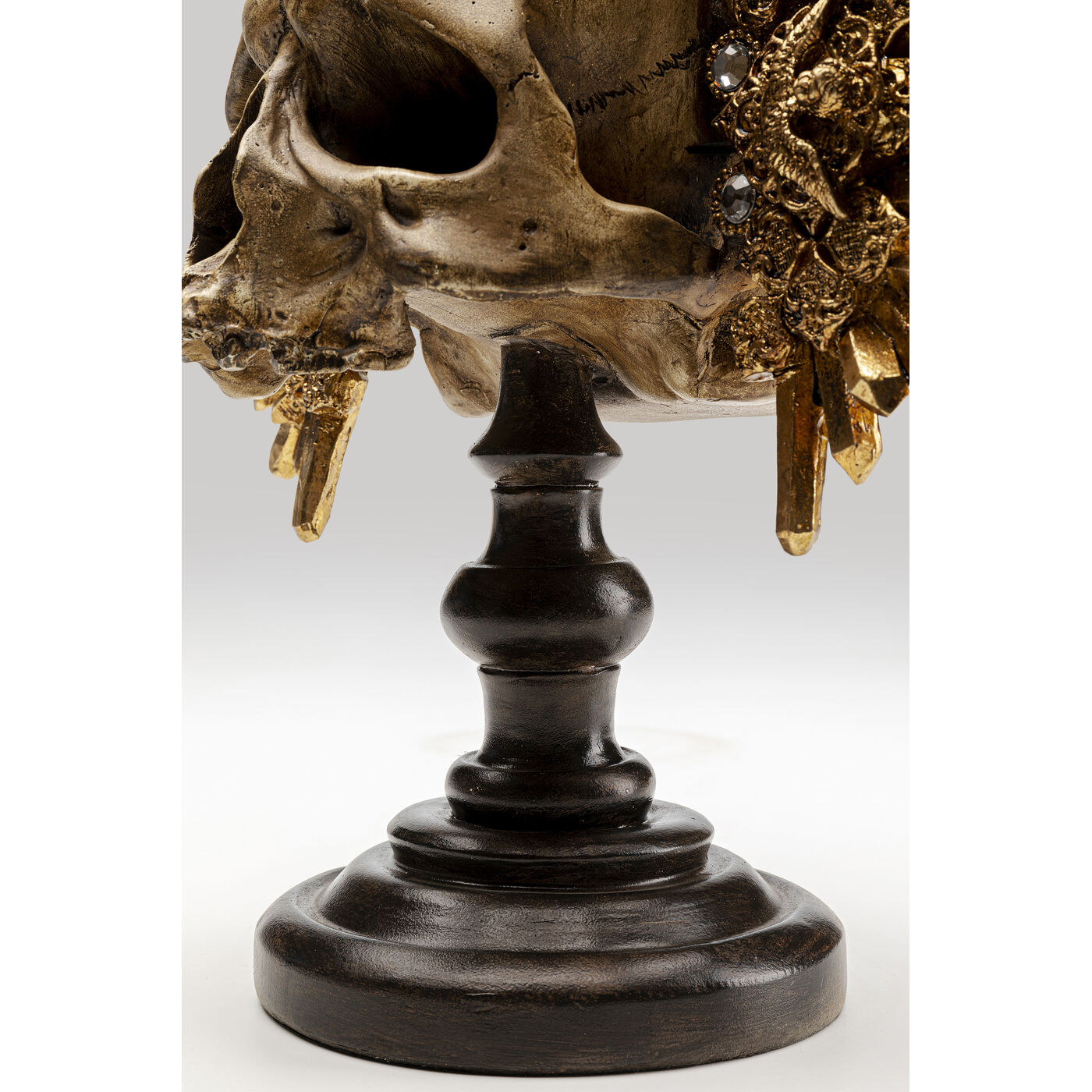 Объект декоративный King Skull 42см